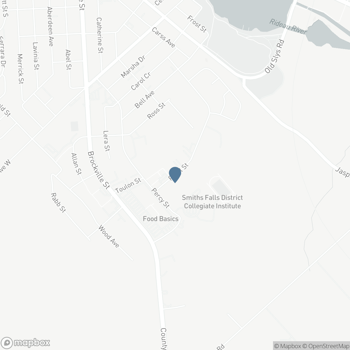 13 PEARL STREET, Smiths Falls, Ontario K7A 5G2